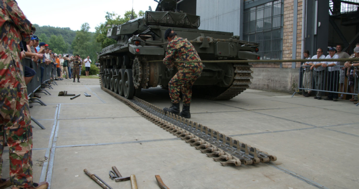 track chain work demo